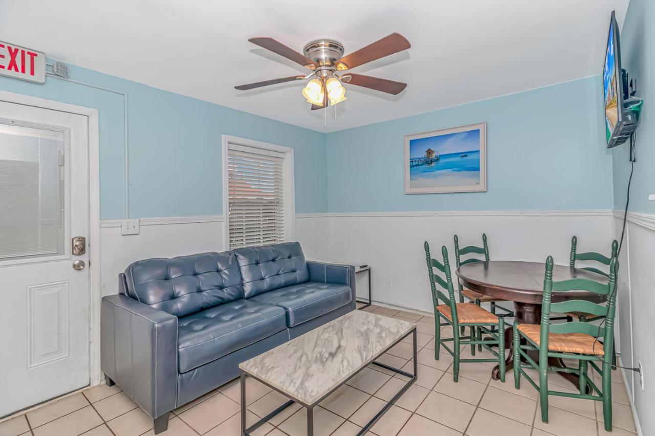125 Atlantic Avenue Unit E - Pet Friendly! Walk To The Beach And Pier!1Br -1Ba - Sleeps 2-4 Guests! Myrtle Beach Eksteriør bilde