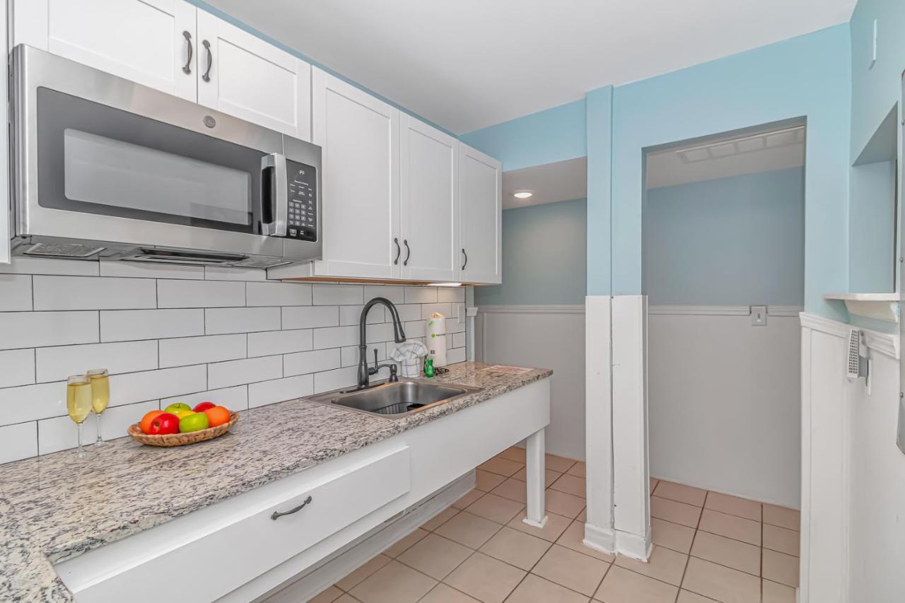 125 Atlantic Avenue Unit E - Pet Friendly! Walk To The Beach And Pier!1Br -1Ba - Sleeps 2-4 Guests! Myrtle Beach Eksteriør bilde